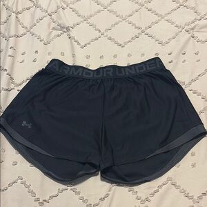 Under Armour Black Athletic Shorts Lightweight Breathable Design